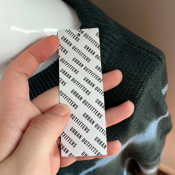 Urban Outfitters Tie Dye Striped Green & Blue Sweater Sz XS NWT - Picture 3 of 6